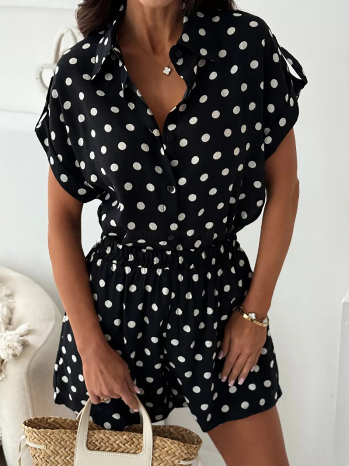  | Sparkles & Lace Boutique
