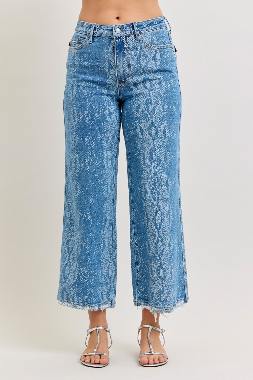  | Sparkles & Lace Boutique
