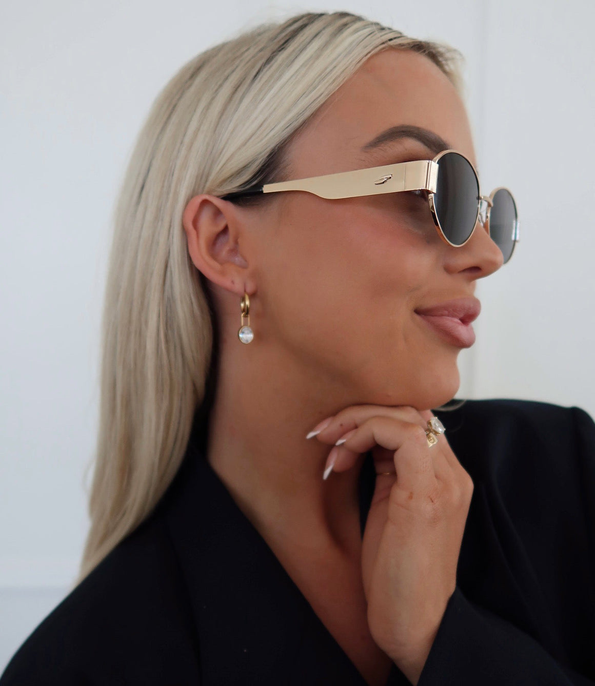 unique-id-b0e7a933-5920-4051-8ca3-52f0c96a2a0b