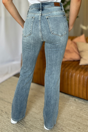 Judy Blue Medium Rise Bootcut Jeans