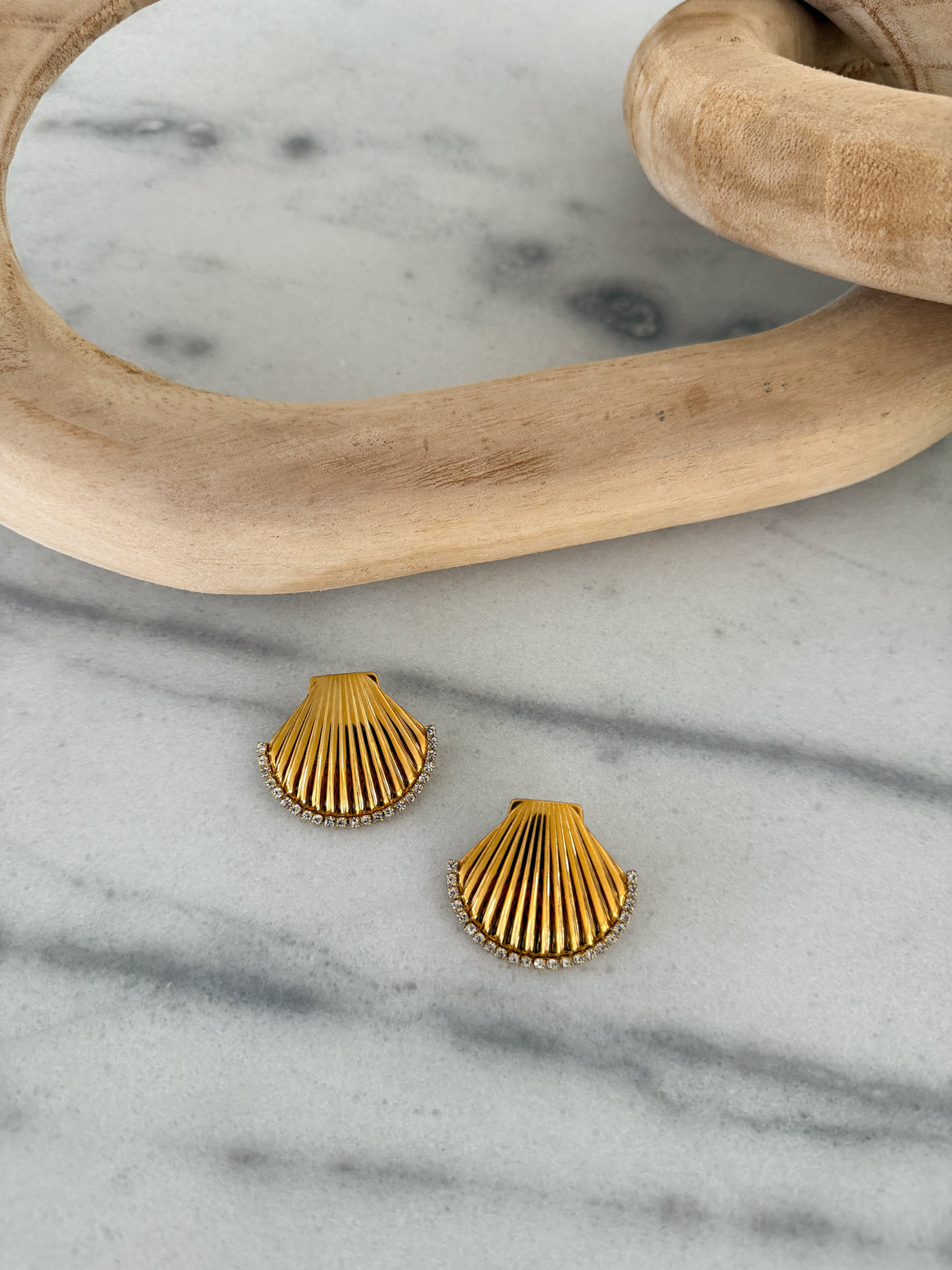  | Sparkles & Lace Boutique