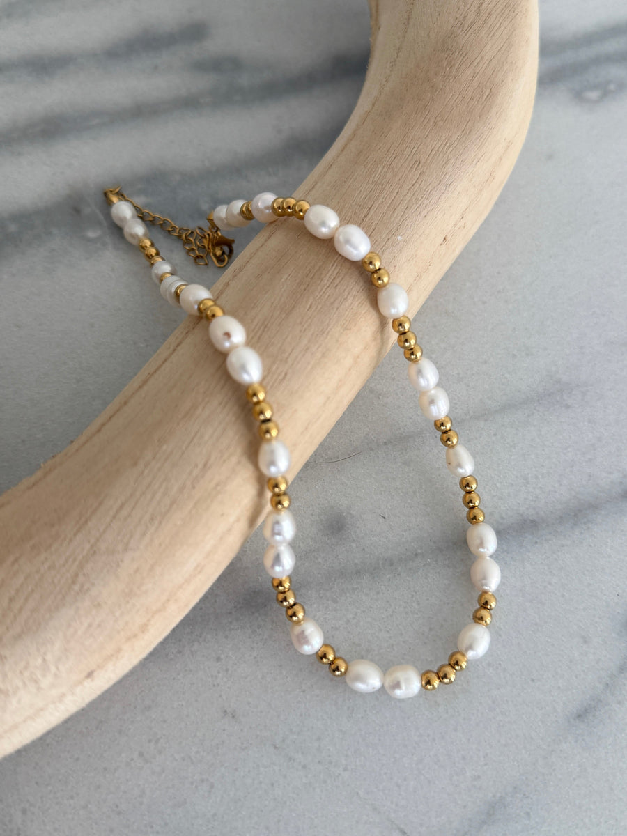  | Sparkles & Lace Boutique