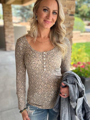 Daisy Floral Henley in Taupe | Sparkles & Lace Boutique